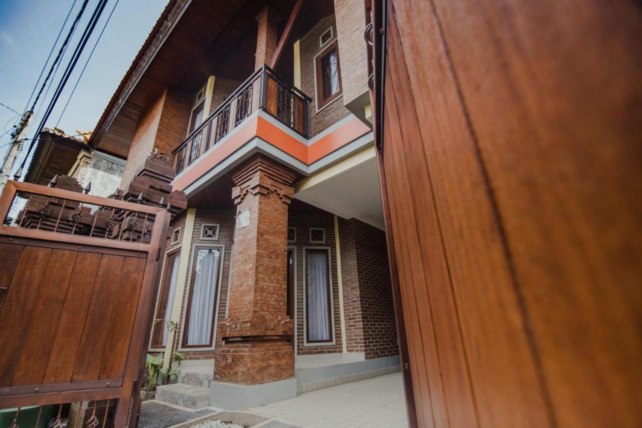 The Garuda Homestay Sanur Buitenkant foto